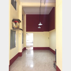  #စမ်းချောင်းမြို့နယ်_လမ်းမတန်း_ပေကျယ်_မြေညီထပ်ငှားမည် 💵#စရံဦးသူရမည် အဌား  ၁လ  #၂၅သိန်းညှိနှိုင်း Image, classified, Myanmar marketplace, Myanmarkt